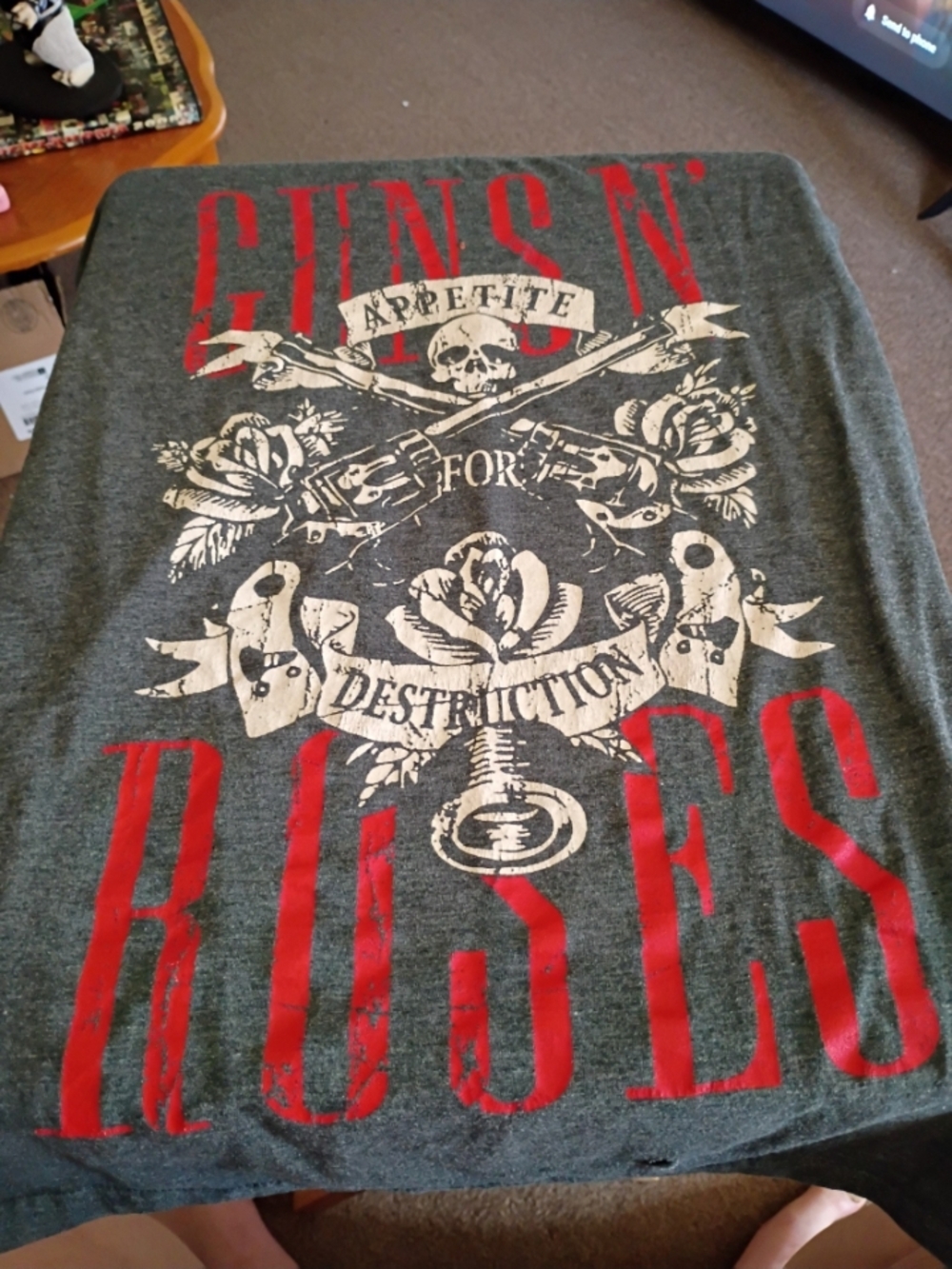 Bravado Guns N' Roses Graphic - XL - OOP